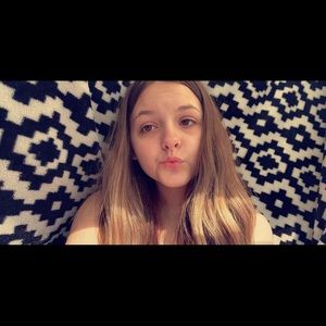 Meet your Posher, Madylin